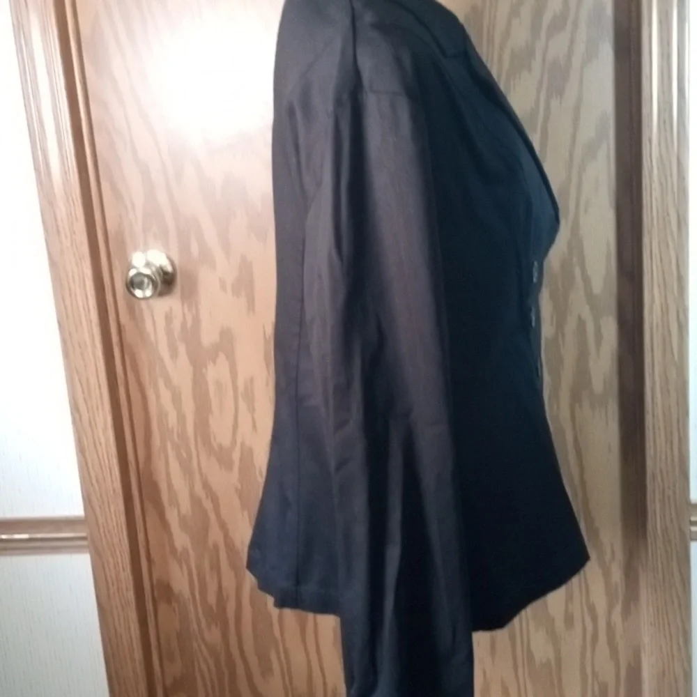 I.Q. Authentic Brand Elegant Black Women's Jacket, Festival, Retro, Grandma Core - Picture 12 of 13
